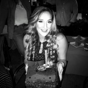 Meet your Posher, Sabrina